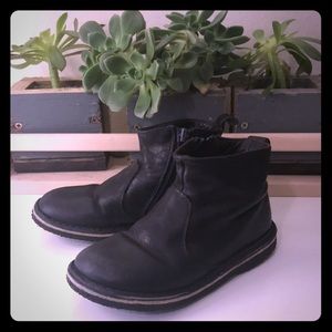 Black leather Pepe Booties! Euro 27 ❤️